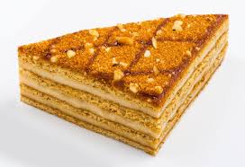 Marlenka (Ballı Cevizli Pasta)